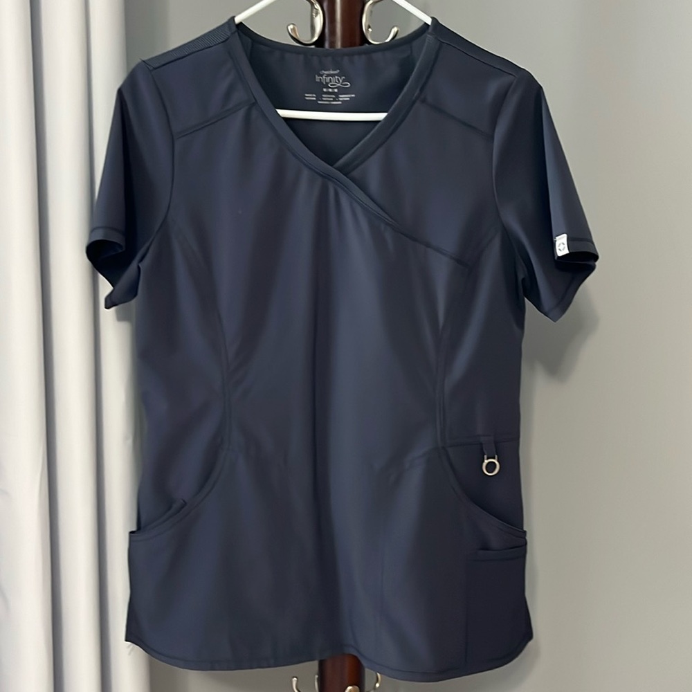 Cherokee Infinity Scrub Mock Wrap Top. Pewter Gray. Size Medium.